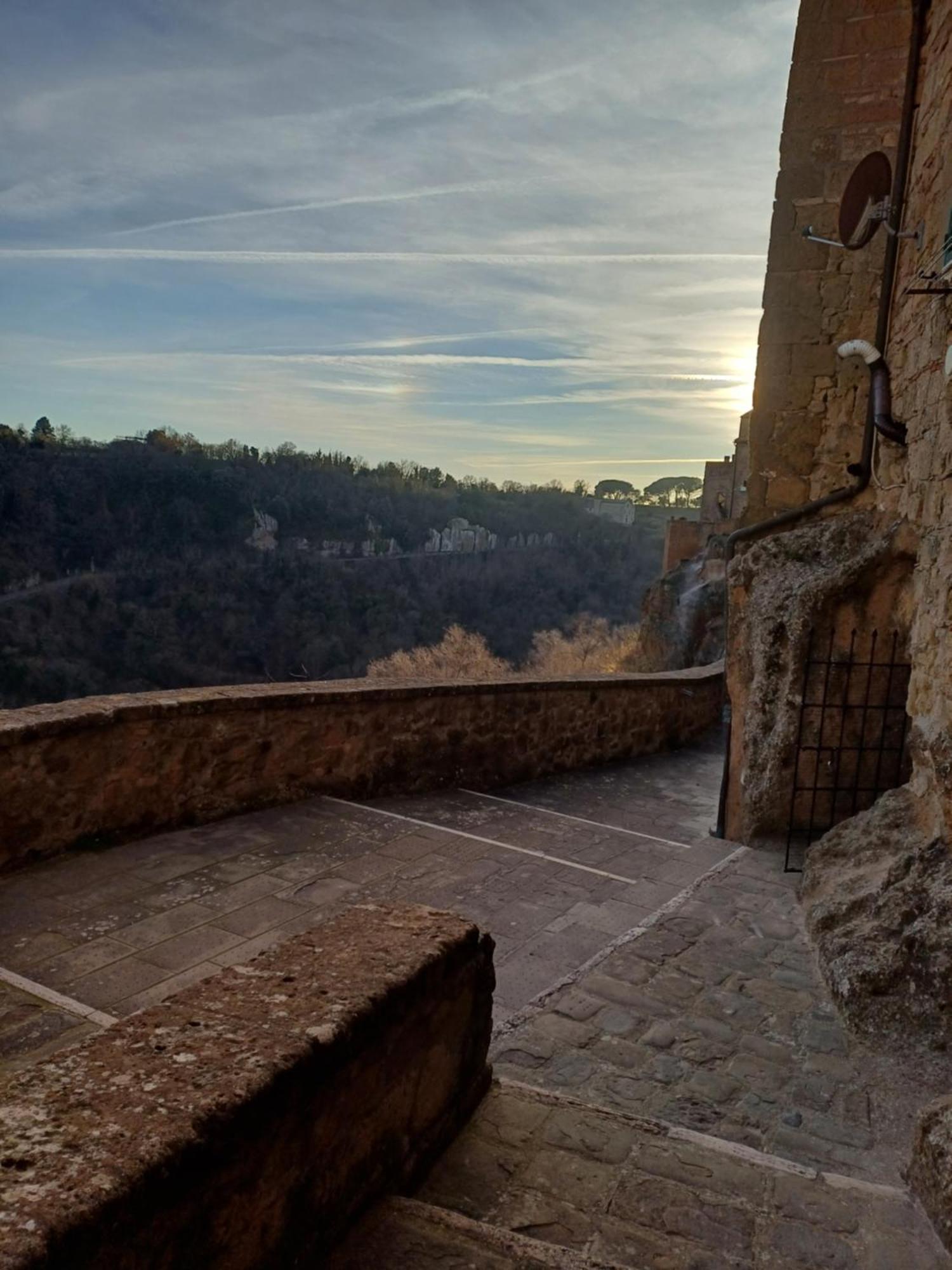 Apartamento Il Nido Sulla Terrazza Pitigliano Exterior foto