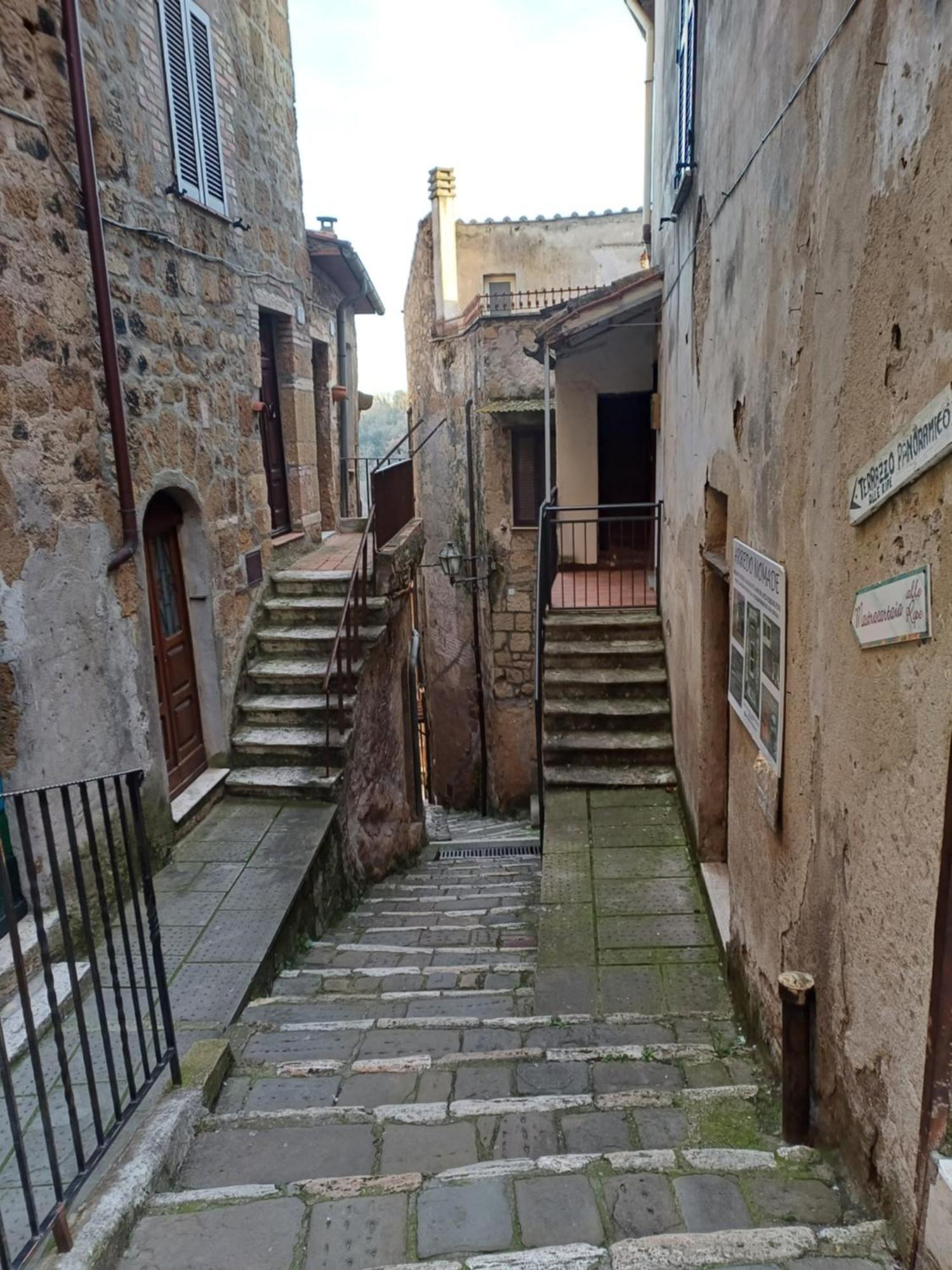 Apartamento Il Nido Sulla Terrazza Pitigliano Exterior foto